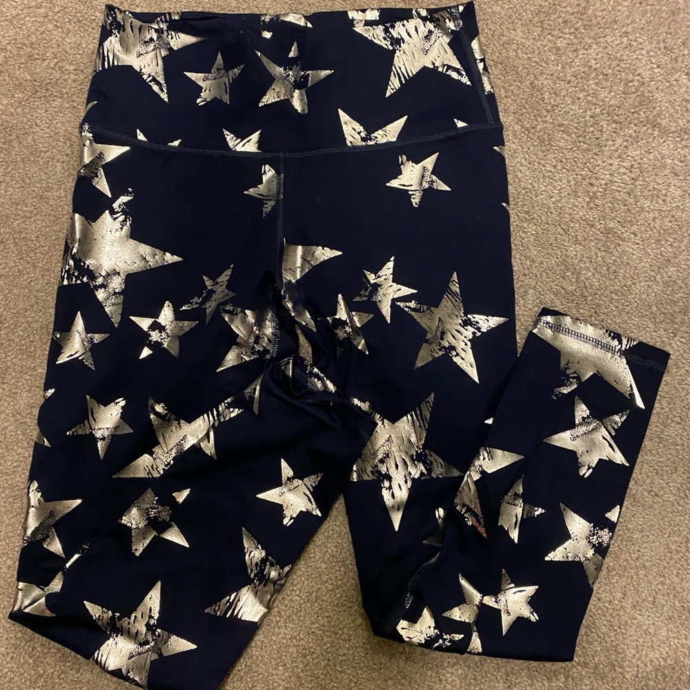 AERIE STAR PRINT LEGGINGS - SIZE M